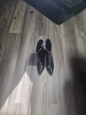 MIA Black Patent Pointed Ankle Booties with Side Zipper